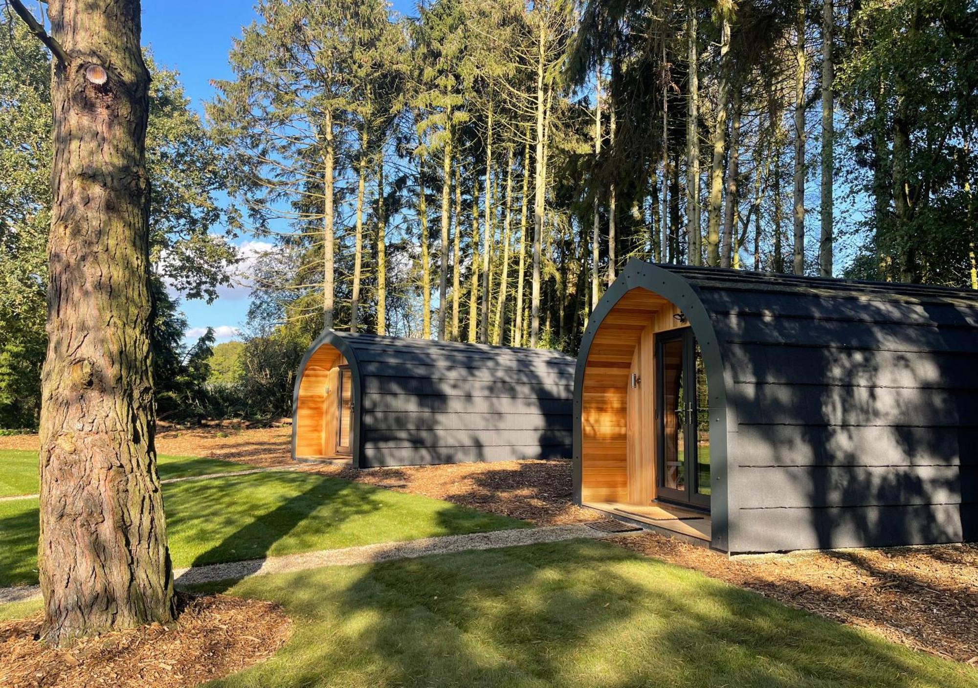 Great Hallingbury Lodges ภายนอก รูปภาพ